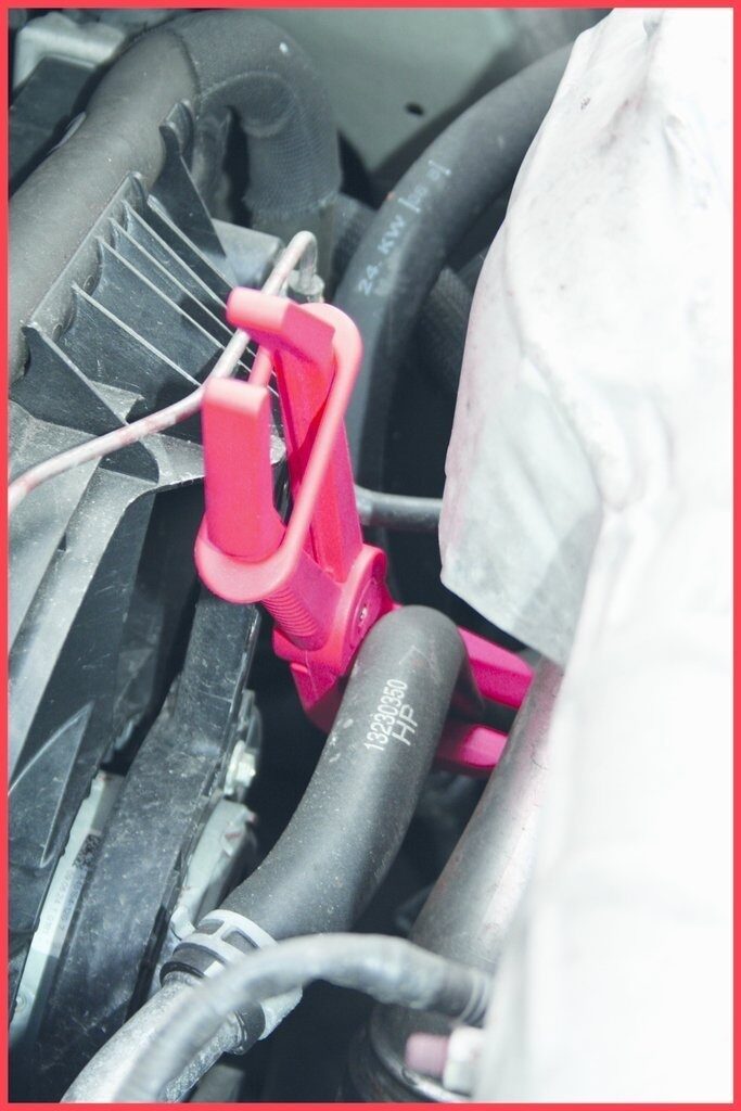 Šļūteņu skavu knaibļu komplekts, izliektas  MG50710