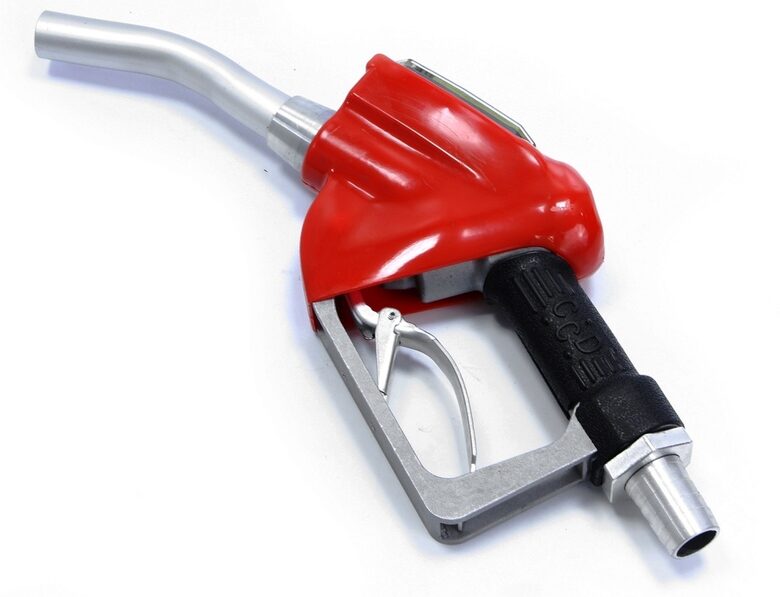 Degvielas uzpildes pistole ar skaitītāju